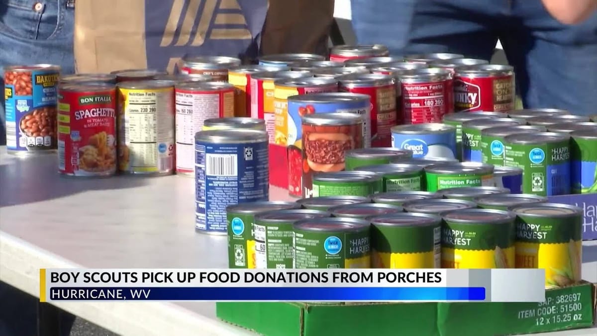 童子军参加“寻找食物”计划 | Scouts participate in 'Scouting for Food' program