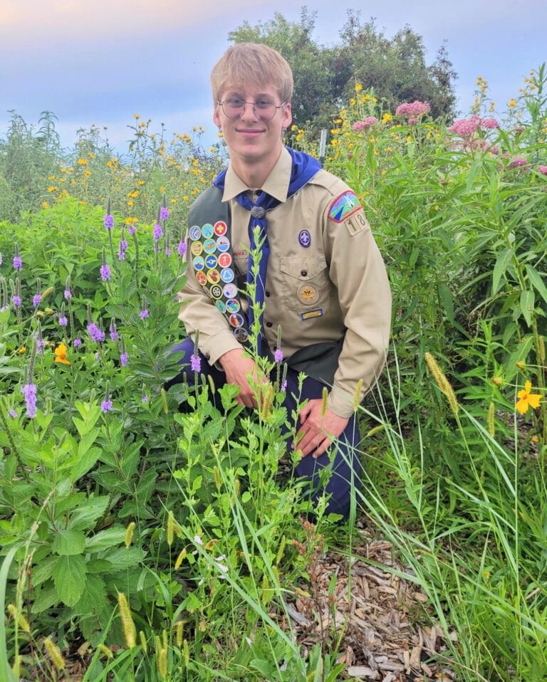 库纳特植物园、安多佛打谷场受益于最近的 Eagle Scout 项目 | Kuhnert Arboretum, Andover Threshing Grounds Benefit From Recent Eagle Scout Projects