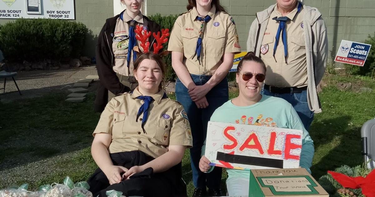 双部队，单一任务：当地童子军服务社区 | Dual Troops, Single Mission: Local Scouts Serve Community