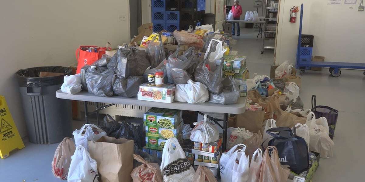 为我们的邻居提供粮食活动 | Feeding Our Neighbors Food Drive