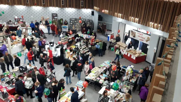 现在是北奥肯那根工艺品博览会的季节 | 'Tis the season for craft fairs in the North Okanagan